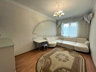 квартира за адресою Лесі Українки бульв., 4