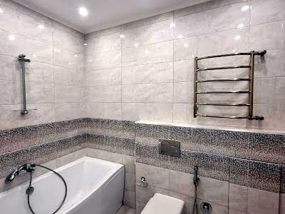 квартира за адресою Срібнокільська вул., 1