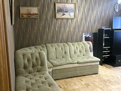 квартира по адресу Киев, Каштановая ул., 4