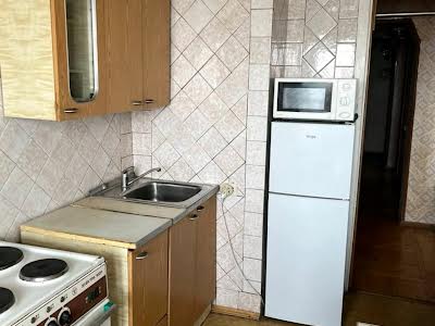 квартира по адресу Героев пер., 1