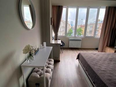 квартира за адресою Басейна вул., 11