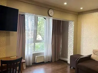 квартира за адресою Йорданська вул. (Лайоша Гавро), 2-А
