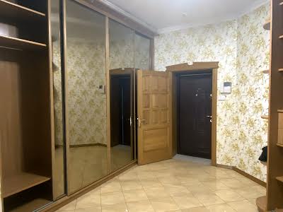 квартира по адресу Старонаводницкая ул., 13-А