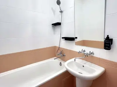 квартира за адресою Гетьмана Павла Скоропадського вул. (Льва Толстого), 5