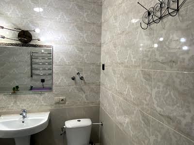 квартира за адресою Петропавлівська вул., 40