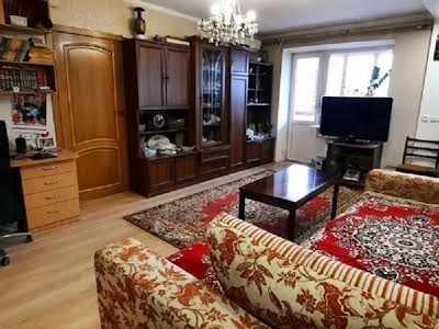 квартира за адресою В'ячеслава Чорновола вул. (Юрія Савченка), 62