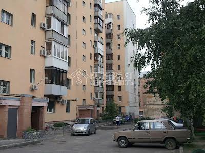квартира за адресою Дмитрівська вул., 19