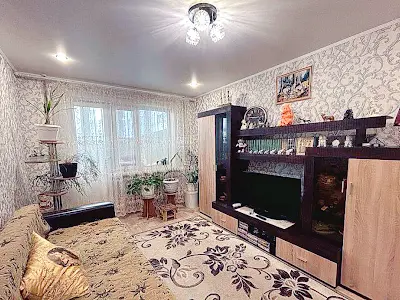 квартира за адресою Миколи Ушакова вул., 10
