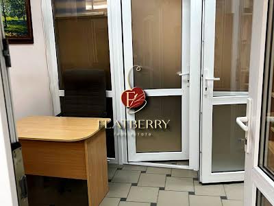 коммерческая по адресу Евгения Коновальца ул. (Щорса), 36-В