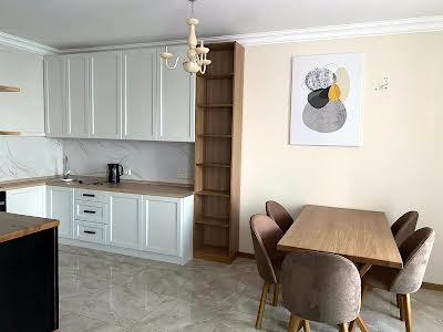 квартира за адресою Федора Ернста вул., 6