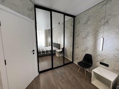 квартира по адресу с. Софиевская борщаговка, Мартинова просп., 36