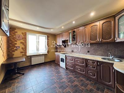 квартира за адресою Петра Григоренка просп., 12