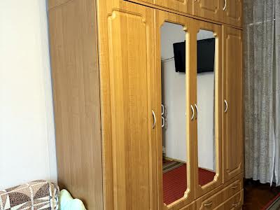 квартира за адресою Князів Острозьких вул. (Московська), 39