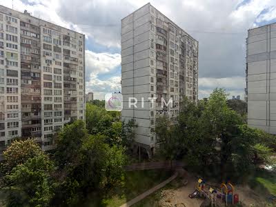 квартира за адресою Андрія Малишка вул., 21А