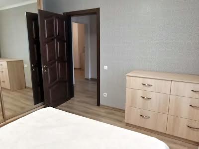 квартира по адресу Драгоманова ул., 3