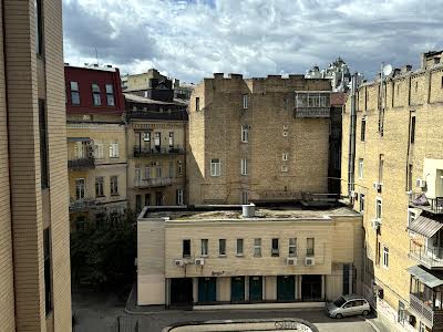 квартира за адресою Велика Васильківська вул. (Червоноармійська), 20
