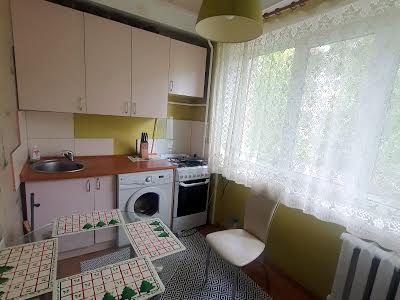 квартира по адресу Михаила Донца ул., 27