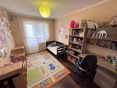 квартира за адресою Героїв Дніпра вул., 43