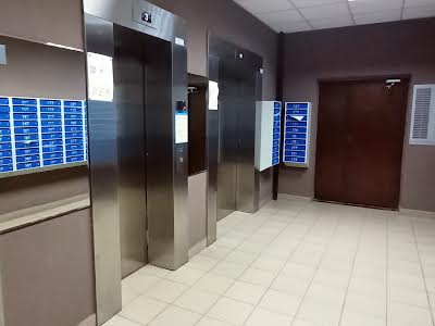 квартира по адресу Драгоманова ул., 2-Б