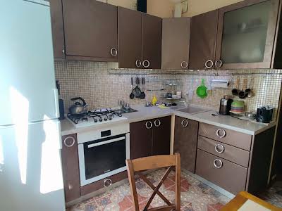 квартира за адресою Миколи Закревського вул., 45-А
