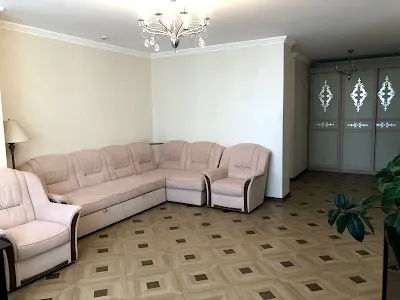 квартира за адресою Срібнокільська вул., 1