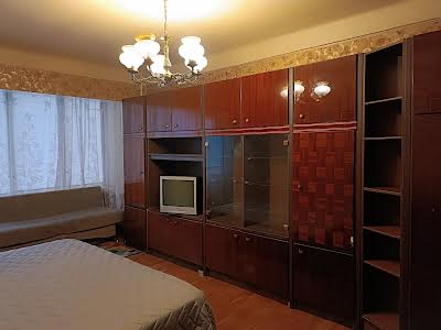 квартира за адресою Русанівський бульв., 9