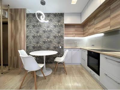 квартира за адресою Салютна вул., 2к22