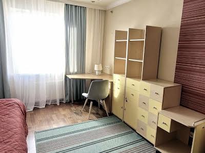 квартира за адресою Святоюріївська вул., 22