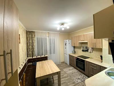 квартира за адресою Кургузова вул., 1а