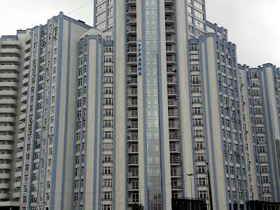 коммерческая по адресу Днепровская набережная ул., 26 В