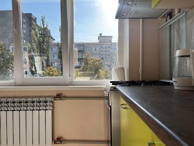 квартира за адресою Композитора Лятошинського вул., 14-Б