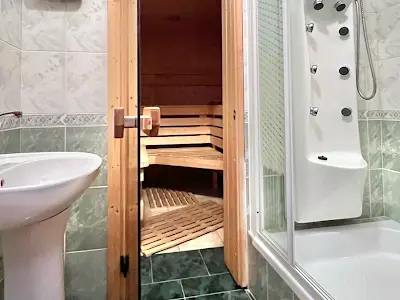 будинок за адресою Івана Франка вул.