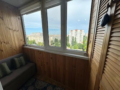 квартира за адресою Вахтанга Кікабідзе вул. (Булгакова), 15-А
