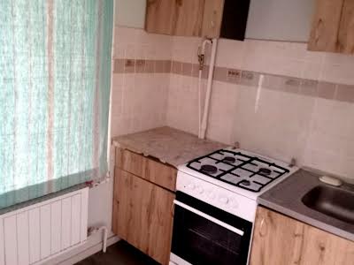 квартира за адресою Симиренка вул., 18