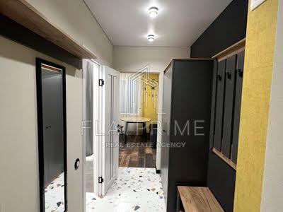 квартира за адресою Стеценка вул., 75-К