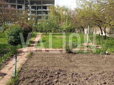 ділянка за адресою Центральна вул., 13