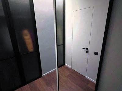 квартира за адресою Салютна вул., 2