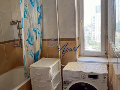 квартира за адресою Дніпровська набережна вул., 13