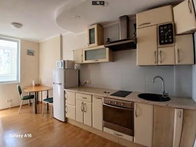 квартира за адресою Лобачевського пров., 7а
