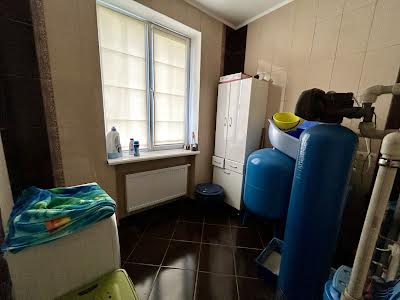 дом по адресу с. Петропавловская борщаговка, Південна, 8