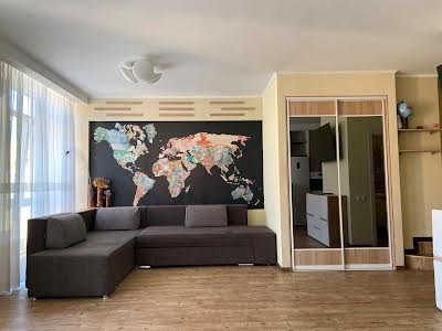 квартира за адресою Регенераторна вул., 4
