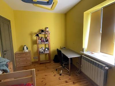 будинок за адресою смт. Калинівка, провулок Зоряний, 2