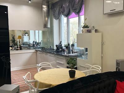 квартира за адресою Гетьмана Павла Скоропадського вул. (Льва Толстого), 25
