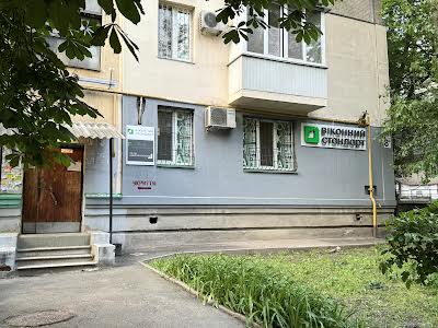 квартира за адресою Марії Приймаченко бульв. (Академіка Ліхачова), 8-Б