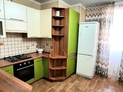 квартира за адресою с. Софіївська борщагівка, Боголюбова вул., 12
