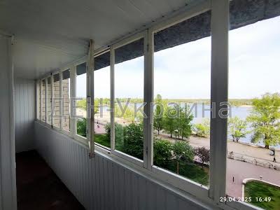 квартира по адресу Владимира Ивасюка просп. (Героїв Сталінграду), 20а