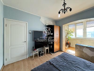 квартира за адресою Петра Григоренка просп., 36