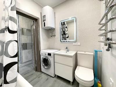 квартира за адресою Бориса Гмирі вул., 18