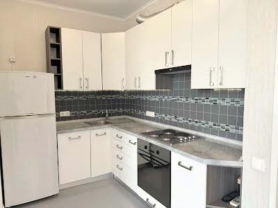 квартира за адресою Київ, Регенераторна вул., 4