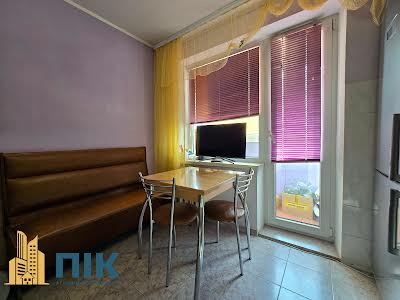 квартира за адресою Оболонський просп., 11